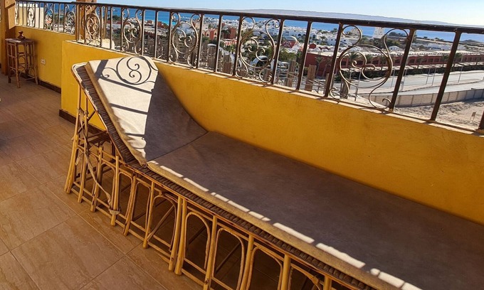 Corniche Road-Dahar Apartment | from 1 week: -30% discount priv. Terrace sea view pool 1km to the center free wifi