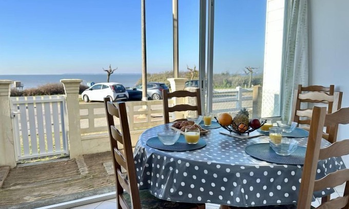 Tharon-Plage House | Front de Mer by Interhome