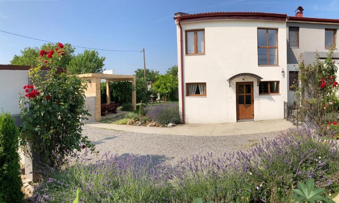 Irig Apartment | Fruška Gora Guesthouse