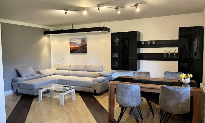 Dingolshausen Apartment | Fully equipped vacation apartment (60 m²) for up to 4 people with free WiFi