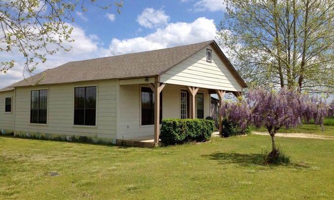 Delight House | Fully Furnished Two Bedroom Farm House, "The Little House" Has Everything !