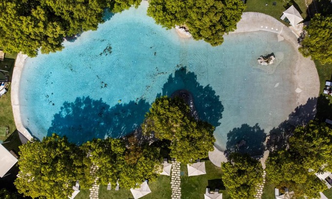 Serrano Hotel | Furnirussi Tenuta