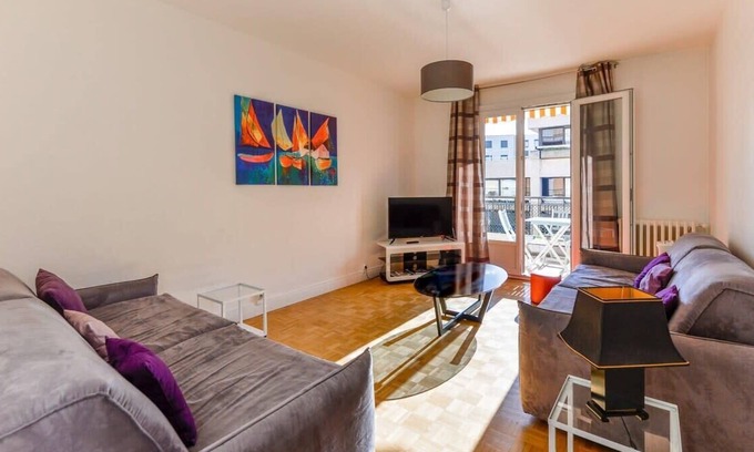Annecy Old Town Apartment | Furnished Apartment for 4 people in the city center