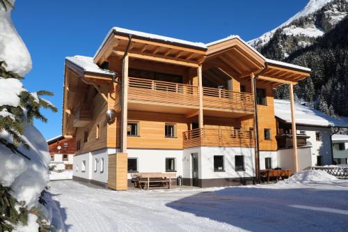 Sankt Leonhard im Pitztal House | Gästehaus Auer