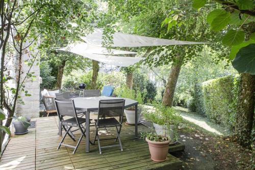 Uzerche Apartment | Gîte de France Gîte les pierres bleues 2 épis - Gîte de France 2 personnes MAE-4011