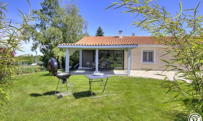 Chatenay House | Gîte du Mas Brunet - CHATENAY