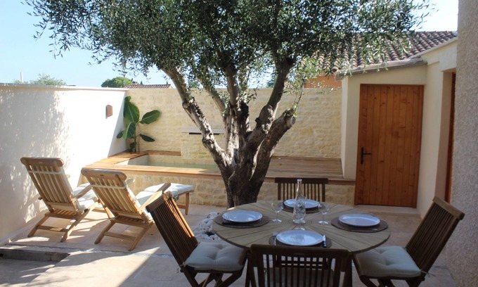 Merindol Cottage | Gîte L'olivier des Pallencs