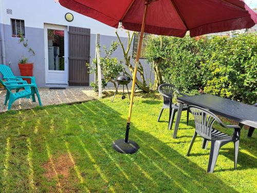 Saint-Lyphard House | Gîte rénové avec jardin privé, proche de la Baule et Guérande, idéal pour 4 personnes. - FR-1-306-1163