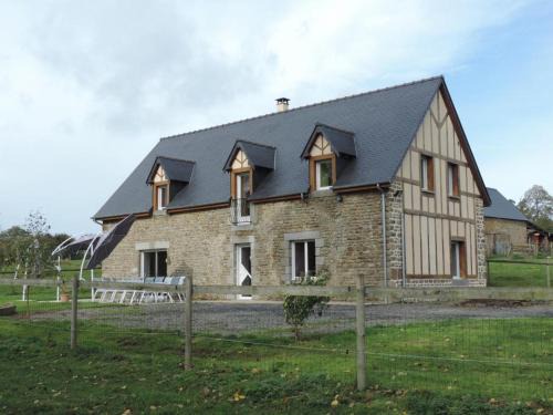 Landisacq House | Gîte rural avec jardin, 5 chambres, équipements inclus, idéal pour vacances nature et randonnées - FR-1-497-167