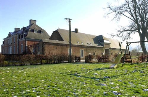 Ohey House | Gîtes de Baya