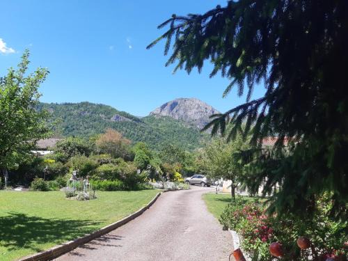 Tarascon-sur-Ariege Apartment | Gîtes le Clos des Pradals- Montagne & Nature à Banat Tarascon Ariège