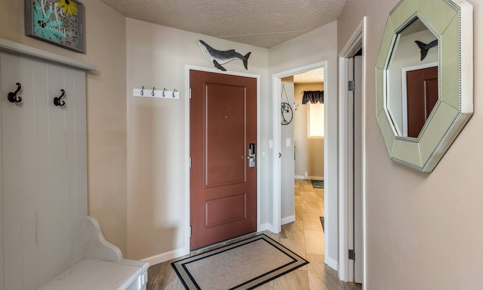 Gearhart Condo | G696 1 Bedroom Loft 4th Floor No cleaning fees