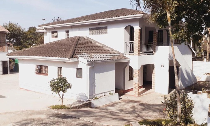 KwaDukuza House | Gabade Guest House