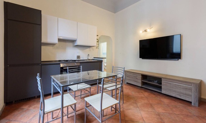 Isolotto Apartment | Gaddi apartment in Florence by Mmega