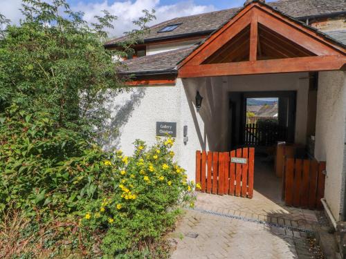 Thornthwaite House | Gallery Cloisters