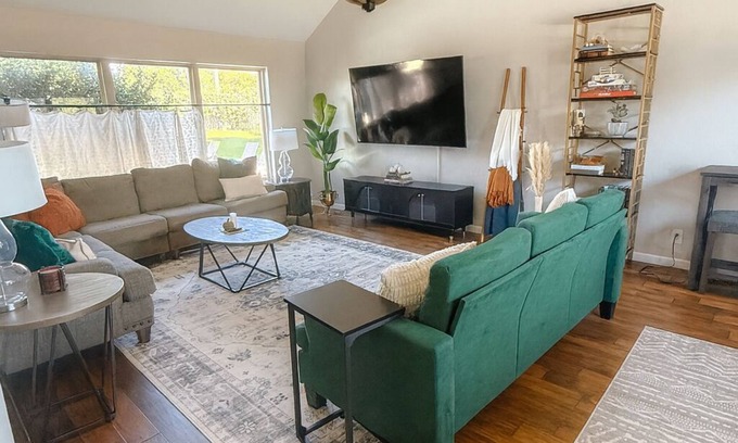 Norman House | Game-Day Ready! 10 Min to OU. Open for Mizzou! NO BUNKS!