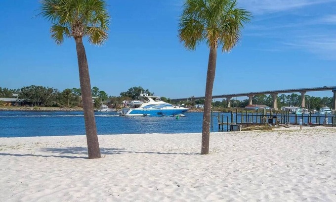 Sunset Pass House | Game Room, Beach, Pool & Fun