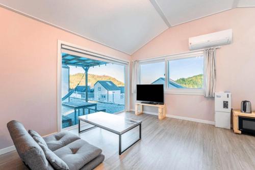 Gangneung House | Gangneung Dawon Hill Pension