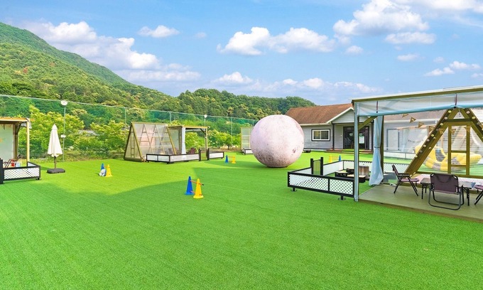 Gapyeong House | Gapyeong Dangdangi Pet Pension Green