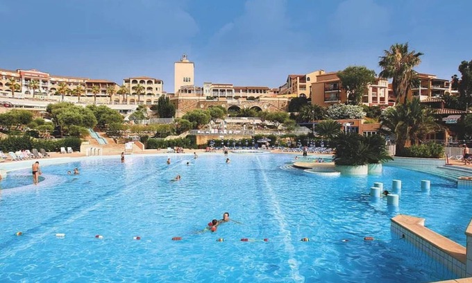 Cap Esterel Villa | Garden level with sea view for 6 people