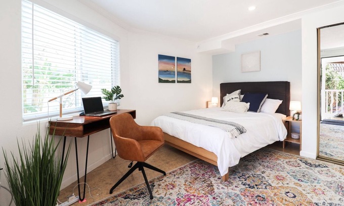 Gardena Apartment | Garden Suite! 10 mins. to Beach🏖 , Close to LAX✈️