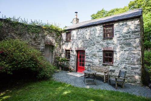 Rhydwyn House | Gardeners Cottage