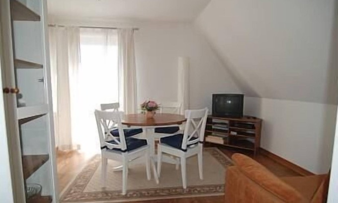 Haffkrug Apartment | - Gästehaus Starke- Timmerhorst 17 - Haffkrug, approx. 900m to the beach