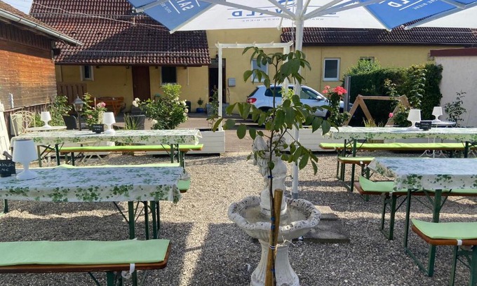 Aalen House | Gasthaus Zur Rose