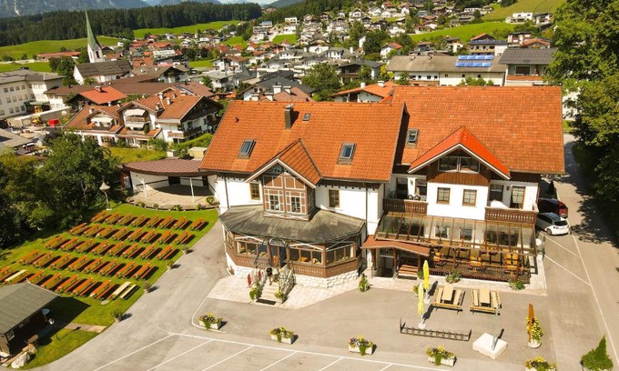 Bad Haering Hotel | Gasthof Franziskibad