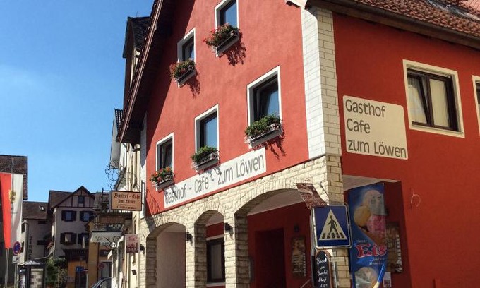 Goessweinstein House | Gasthof zum Löwen