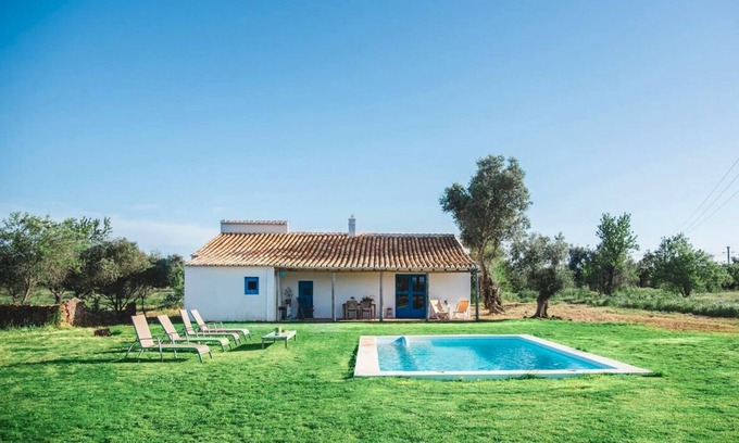 Silves House | Gatekeeper's House Cottage