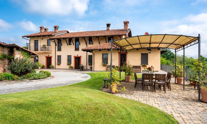 Bene Vagienna House | General Massena (NAZ111) by Interhome