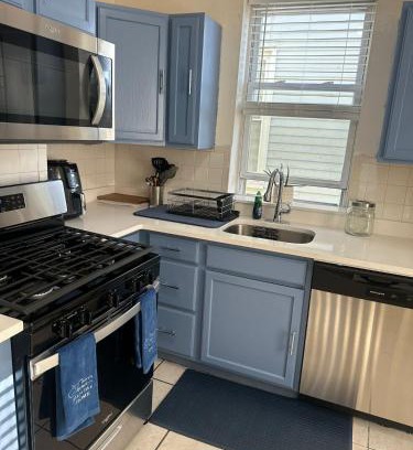 West Side Apartment | Genevieves lovely suite