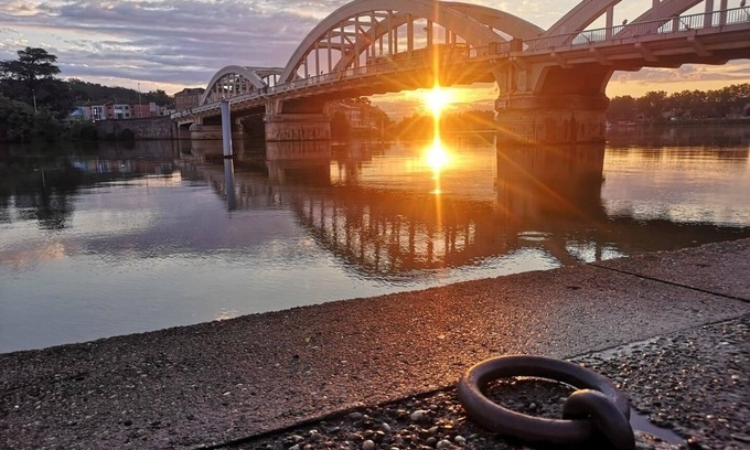 Neuville-sur-Saone Apartment | Getaway in the heart of Neuville sur Saône, 20 minutes from Lyon