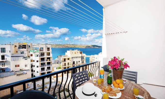 Bugibba Apartment | GetawaysMalta - SeaShells Apartment 11 with Terrace and Sea Views in Bugibba