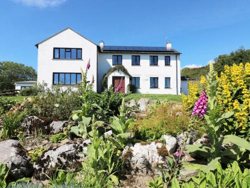 Kendal House | Ghyll Bank House