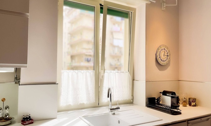 Salerno Apartment | Gianfry Lodge elegant mini apartment a few steps from the sea