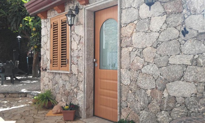 Taormina City Centre Apartment | Giardino Del Sole