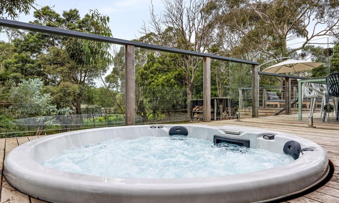 Somers House | Gigglewiggy, Somers - Peaceful coastal sanctuary, linen included