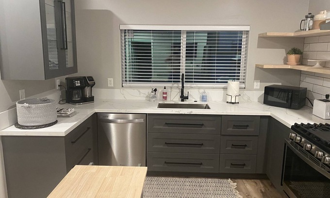 Agritopia House | Gilbert Agritopia Casita, private entrance, community pool and work out room