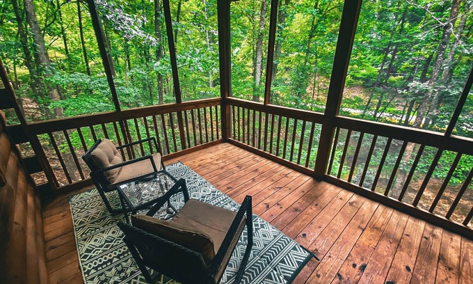 Lake Lure Cabin | Gillford Cottage - Creek, Private, Lake Access!