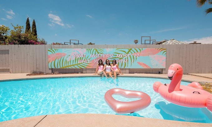 La Mesa House | Girls & Family Trip+Pool+beauty bar, San Diego