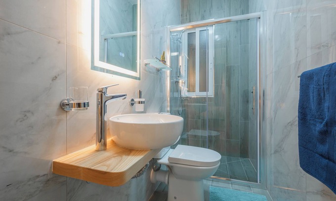 Ta' Pennellu Apartment | Girna - Entire 3BR Private entry Apartment