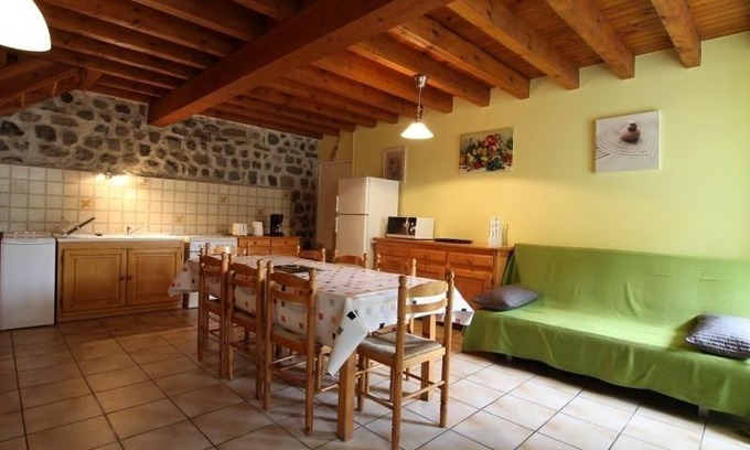 Arlempdes House | Gite Arlempdes, 5 bedrooms, 10 persons