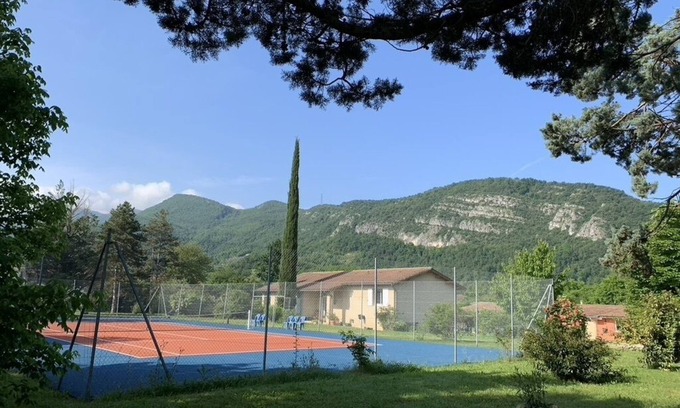Saint-Just-de-Claix House | Gite Domaine Prashanti, à la Porte du Vercors, Avec Tennis Privé