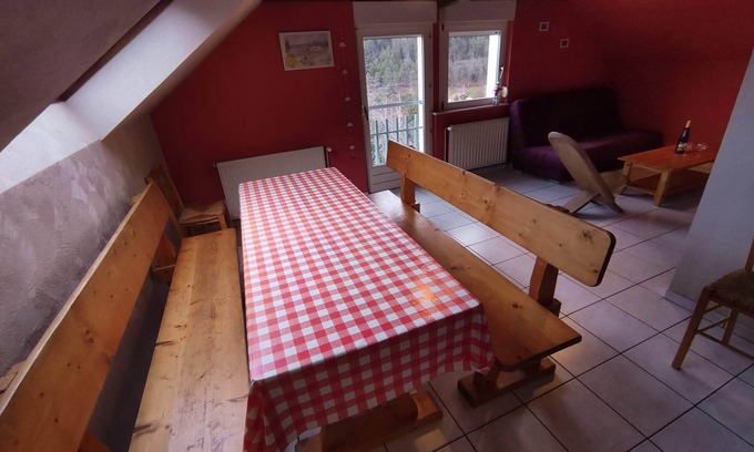 Dommartin-les-Remiremont Cottage | Gîte-Élodie-Family-Ensuite with Bath-Mountain view