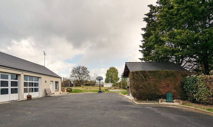 Niherne House | Gite Niherne, 7 bedrooms, 12 persons