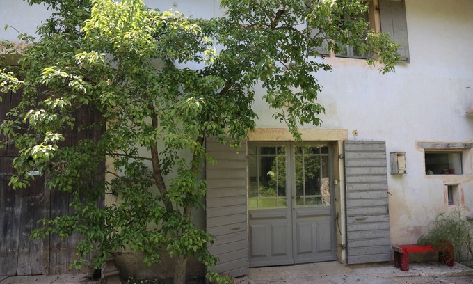 Savigna House | gite of Combettes du Jura