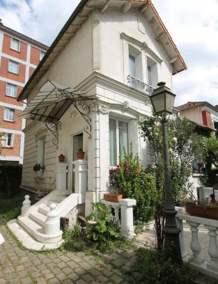 Aulnay-sous-Bois Villa | Gite Villa Fauvette 2 min to RER B train station