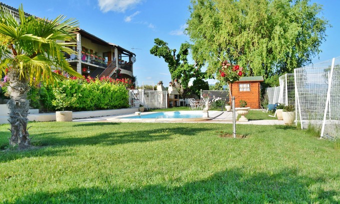Upaix Cottage | Gite with an amazing view on the mountains